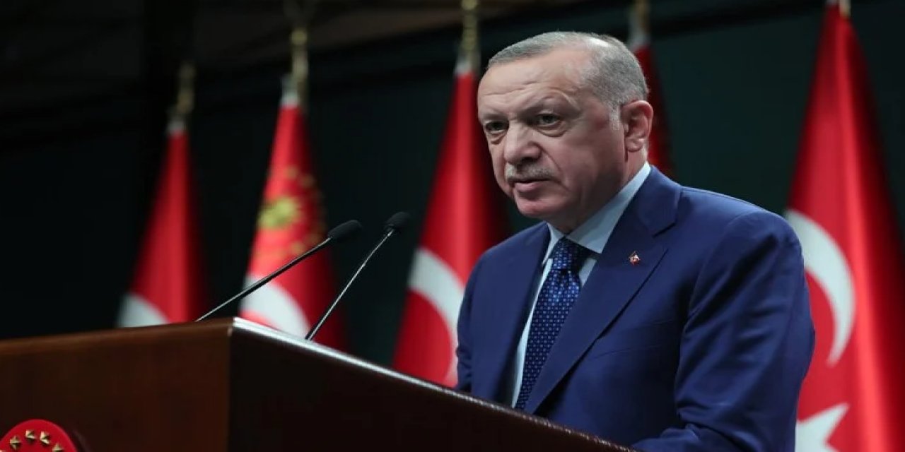 "Erdoğan hesaplaşmayı AB sonrasına mı bıraktı? Yoksa…"  Murat Yetkin'den çarpıcı "bildiri" analizi!
