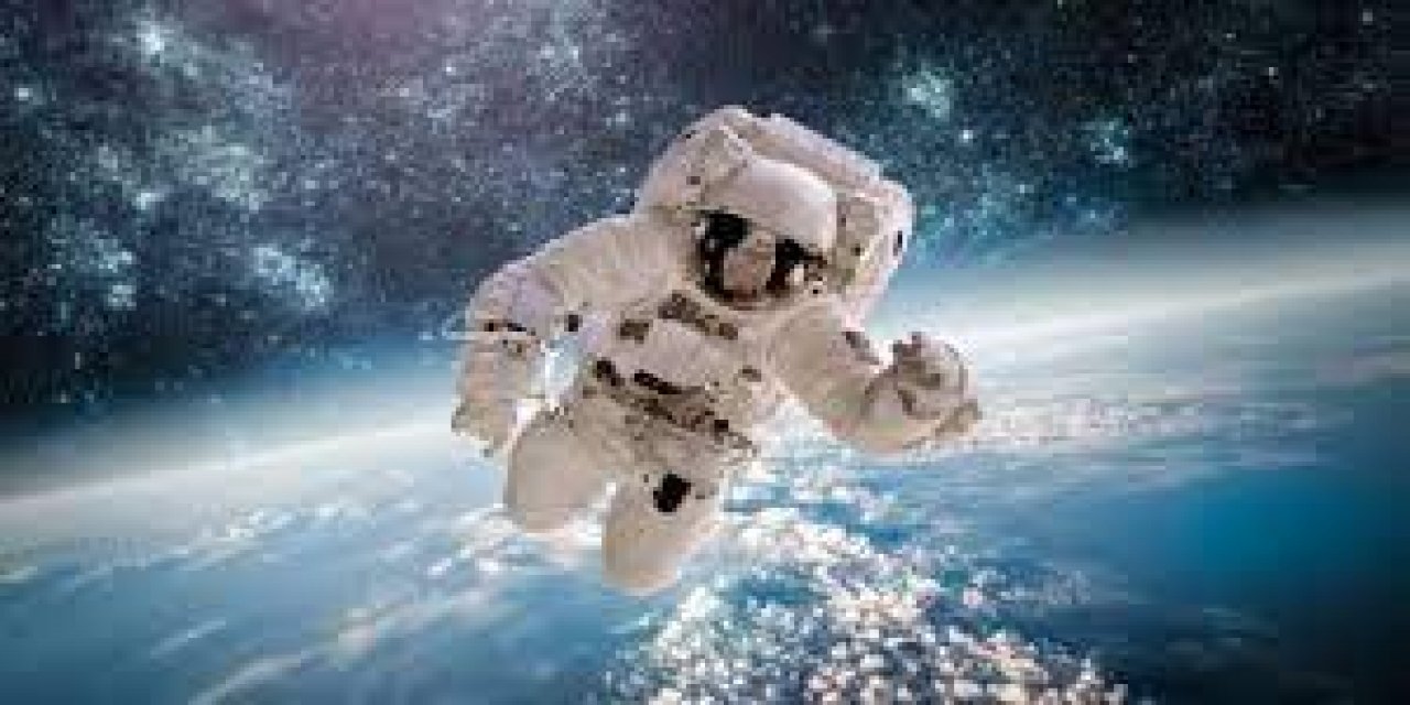 Erdoğan'ın "uzay" çıkışı sonrası AKP’li Fatih Belediyesi’nden "Astronot oluyoruz!" etkinliği!