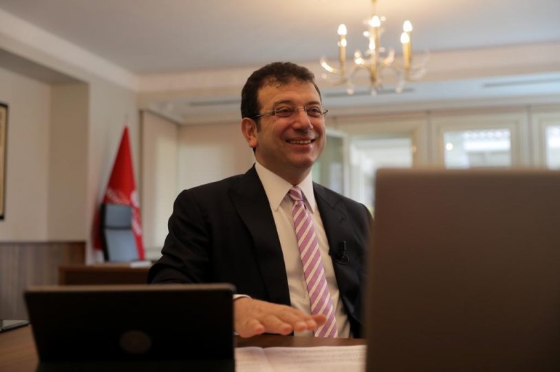 Ekrem İmamoğlu tanıtım toplantısında konuştu... 'Dinlemeye, birlikte üretmeye ve başarmaya hazırız'