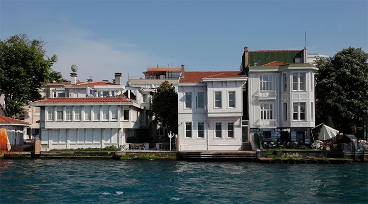 Hakkında kara para aklama iddiası vardı... Sezgin Baran Korkmaz’ın yalısı satışa çıktı!