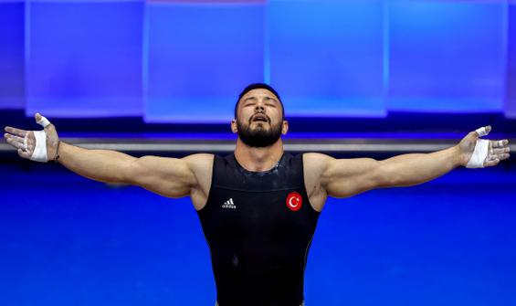 Avrupa Halter Şampiyonası'nda milli sporcu İsmayilov'dan rekor!