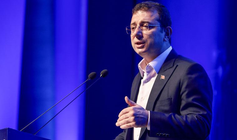 Ekrem İmamoğlu adıyla asılan afişi valilik kaldırmış!