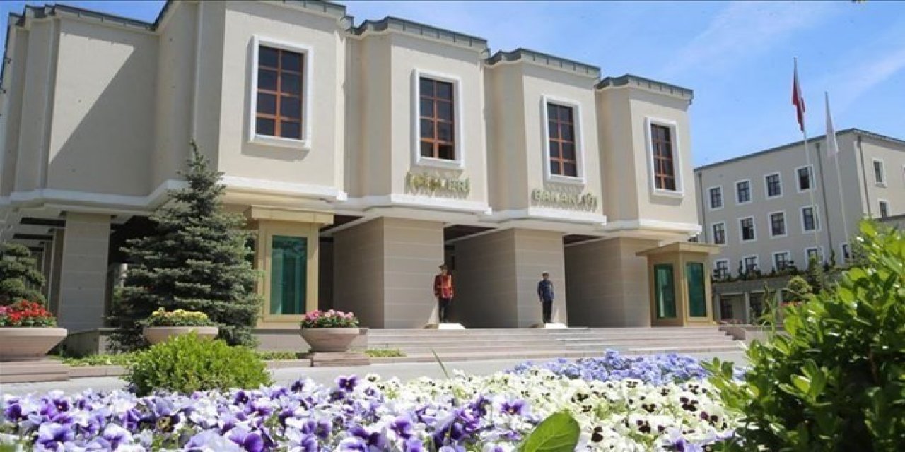 İçişleri'nden AYM Üyesi Yıldırım'a istifa çağrısı