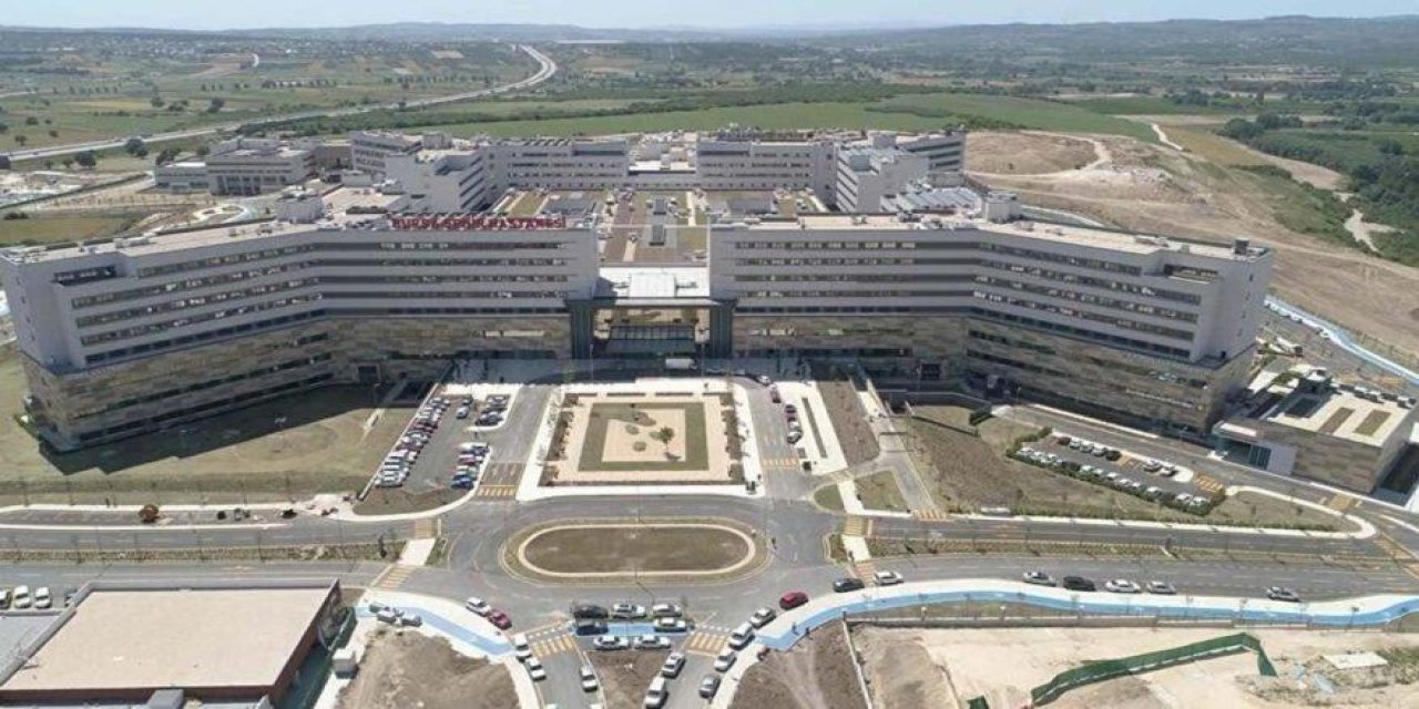 Şeffaf olması gerekiyor ama artık vatandaş bilemeyecek! Şehir Hastanesi ödemelerine sansür! Müteahhitlere gizli ödeme yapılacak!