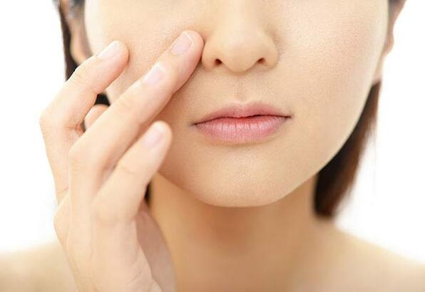 Kalın cildi olanlar dikkat; Burun estetiğinde en çok bu sorun yaşanıyor