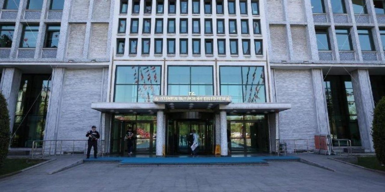 Bilgi Teknoloji dünyasının “Oscar”ı İBB'ye! 3 farklı proje ile 3 farklı kategoride birincilik kazandı! “Askıda Fatura Uygulaması” iki ödül birden...