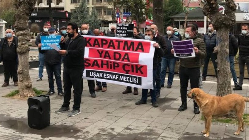 Esnaf kararlara tepkili! Uşak'ta eylem yaptılar