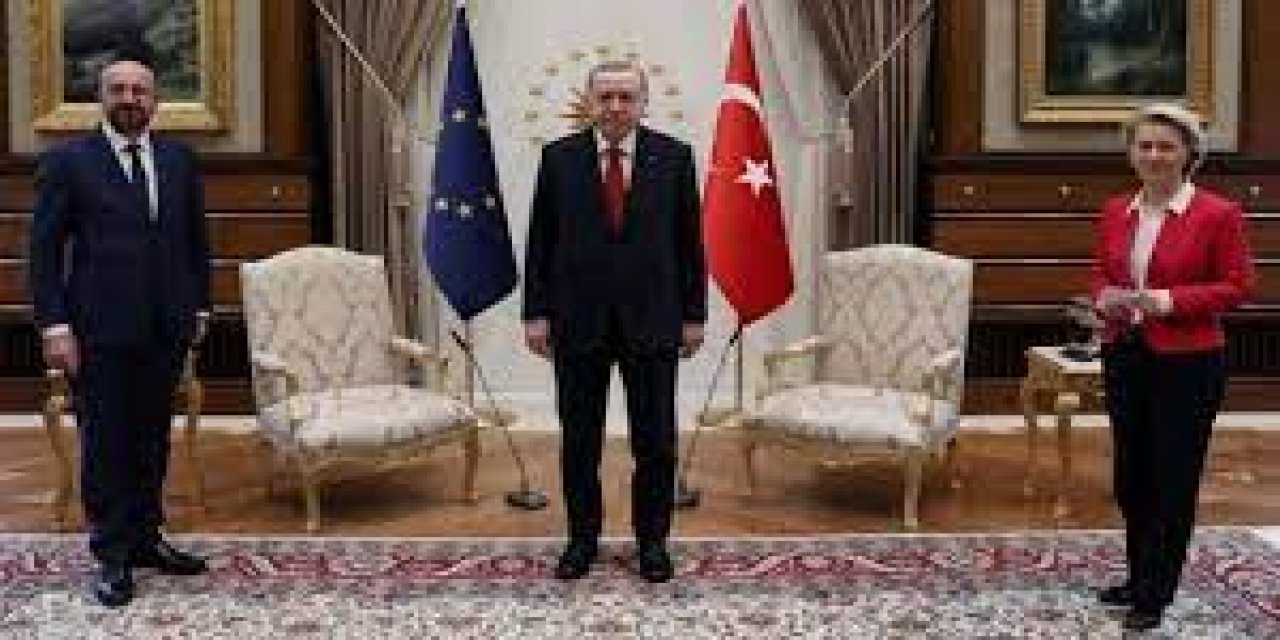 "Bu aslında bir "Otel rezervasyon ziyareti" idi"  Fatih Altaylı Ankara'daki kritik görüşmeyi böyle değerlendirdi!  "Her şey dahil Türkiye"