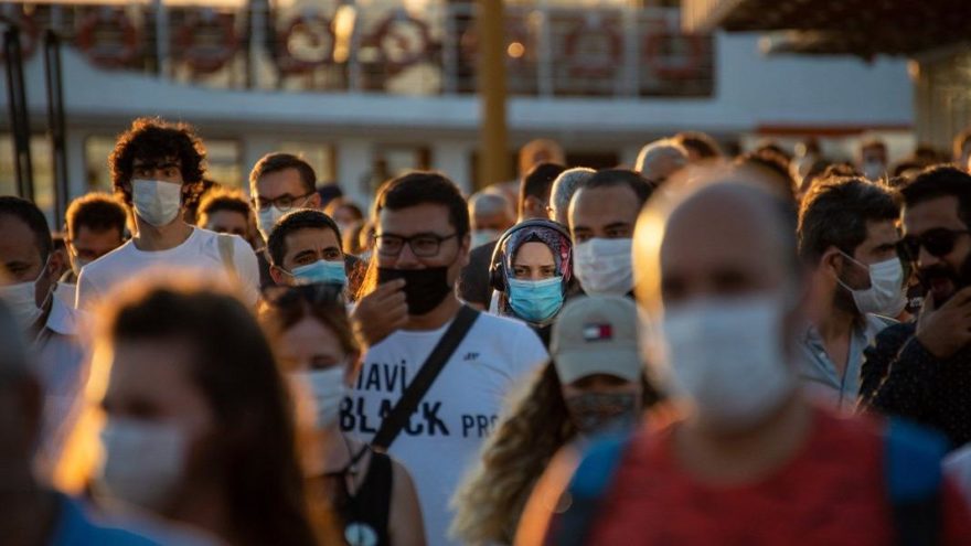 Fahrettin Koca'dan 'vaka' açıklaması! 'İstanbul’da Mart başına göre vaka sayıları...'