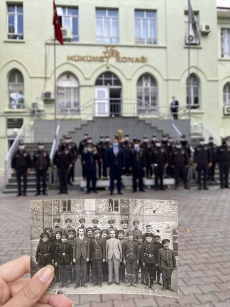Tire Kaymakamlığı önünde 88 yıl önce çekilmişti... O fotoğraf yeniden canlandırıldı