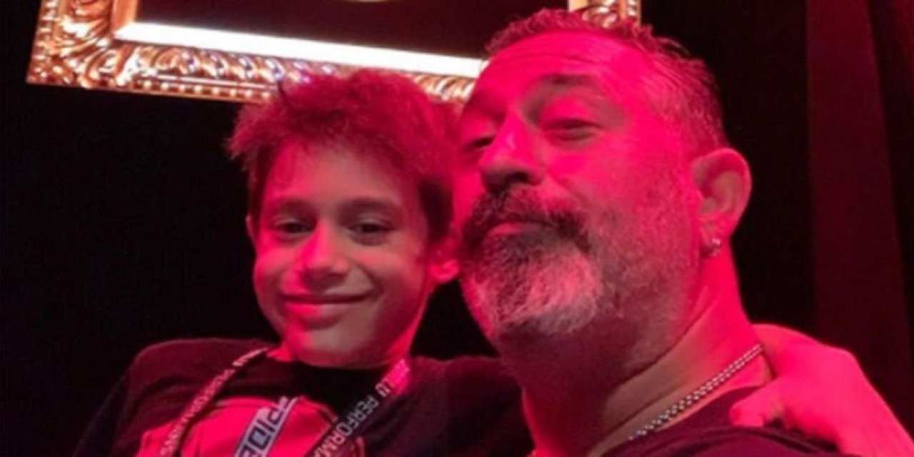 Cem Yılmaz'dan Demet Akalın'ı diline doladı! Olay "Tiktok" göndermesi! Benim oğlum biraz daha zeki, az kaybettirmiş