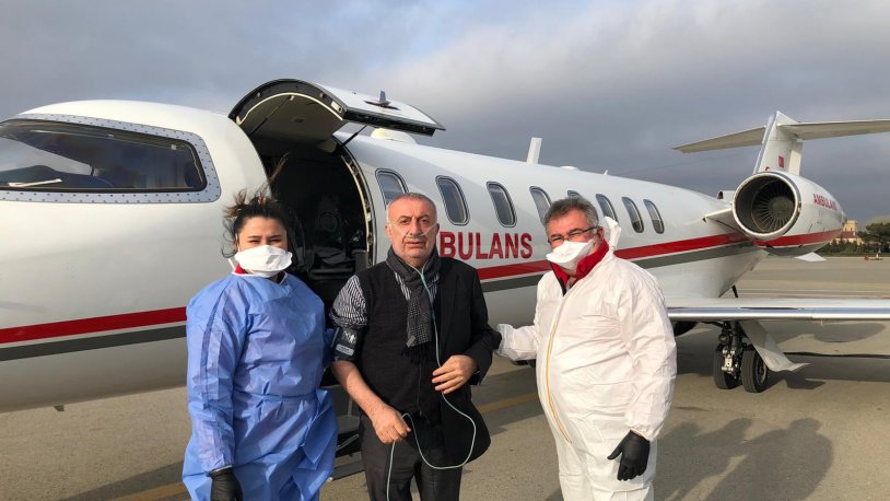 Azerbaycan'da koronavirüse yakalanmıştı... Surur Aydın, ambulans uçakla Türkiye'ye getirildi