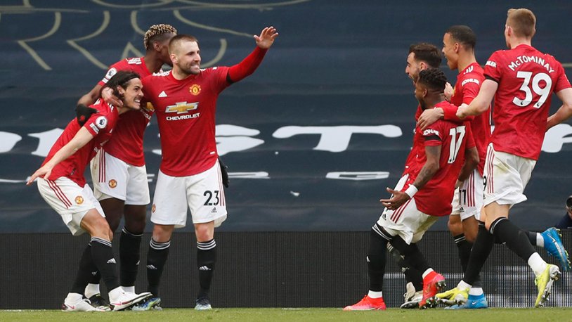 Manchester United geriye düştüğü maçta Tottenham'ı 3'ledi
