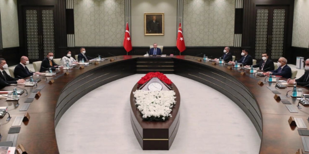 Bugün Bilim Kurulu yarın Kabine toplantısı var!  İşte olası senaryolar: Dikkat çeken "dinlendirme" formülü!