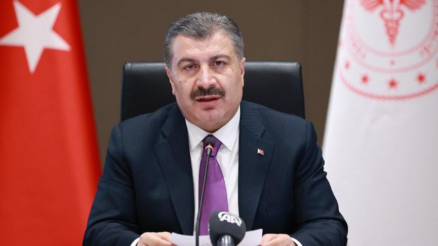 Salgınının Türkiye'deki seyriyle ilgili konuştu... Fahrettin Koca'dan Ramazan açıklaması