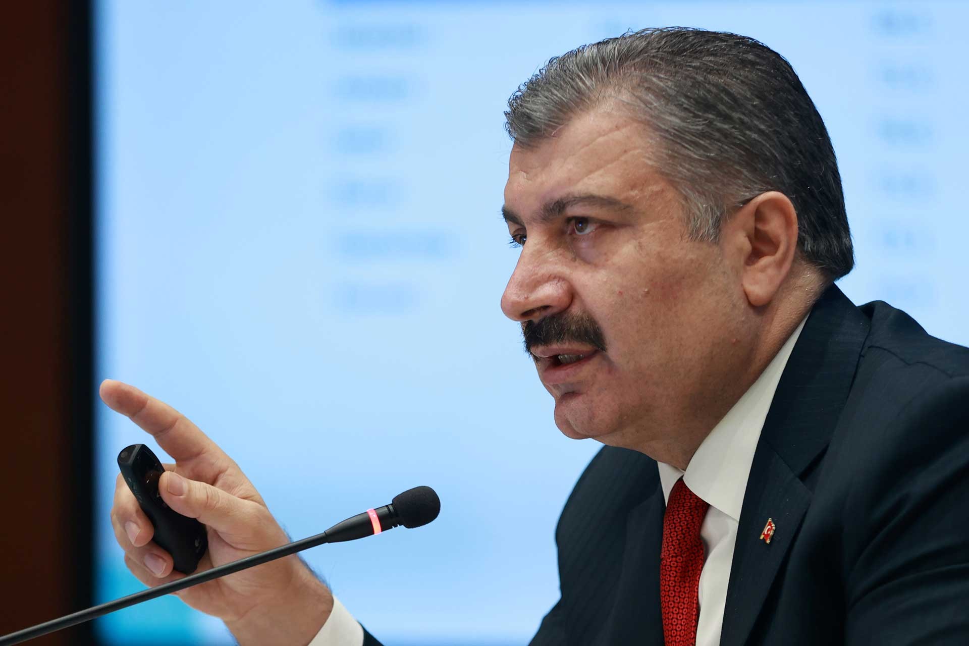 6 ili tek tek saydı ve uyardı! Fahrettin Koca'dan yoğun bakım açıklaması 'Yüzde 80'in üzerinde'
