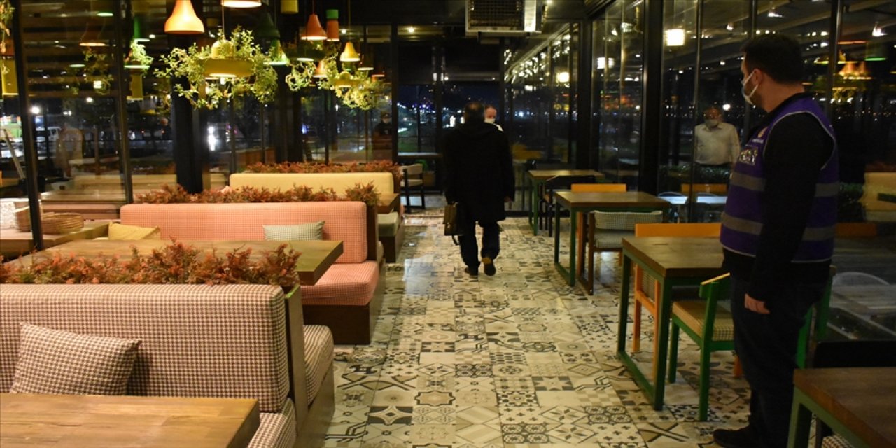 İçişleri Bakanlığı'ndan "kafe ve restoranlarla" ilgili açıklama!