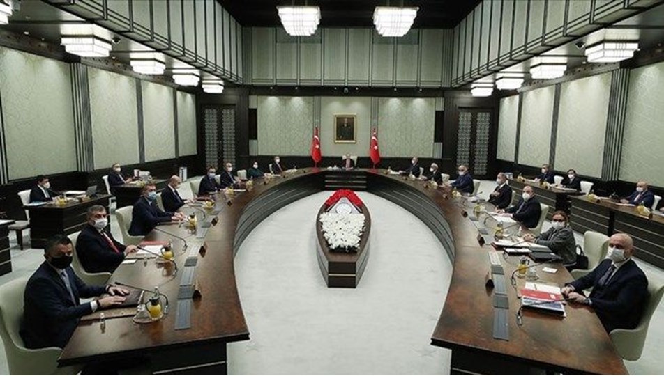 Türkiye'nin gözü kulağı buradan çıkacak kararlarda! Kabine Toplantısı başladı! Erdoğan açıklama yapacak