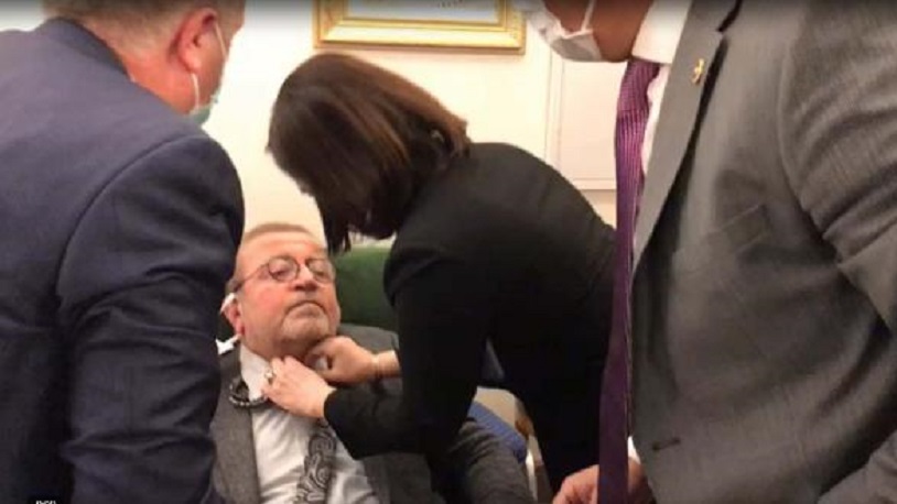 HDP'li vekil Meclis'te fenalaştı; hastaneye kaldırıldı