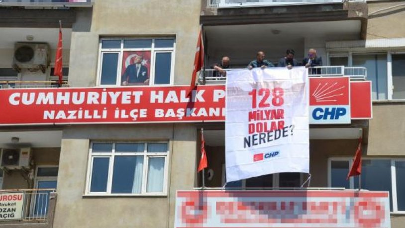 Nazilli'de '128 milyar dolar nerede?' pankartına polis müdahalesi