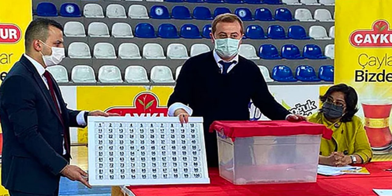 Görüntüler tepki  çekmişti... ÇAYKUR'dan “hileli kura” açıklaması! Bakın faturayı kime kesti?