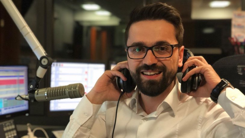 Koronavirüse yakalanmıştı... Radyo programcısı ve YouTuber Adem Metan'dan kötü haber