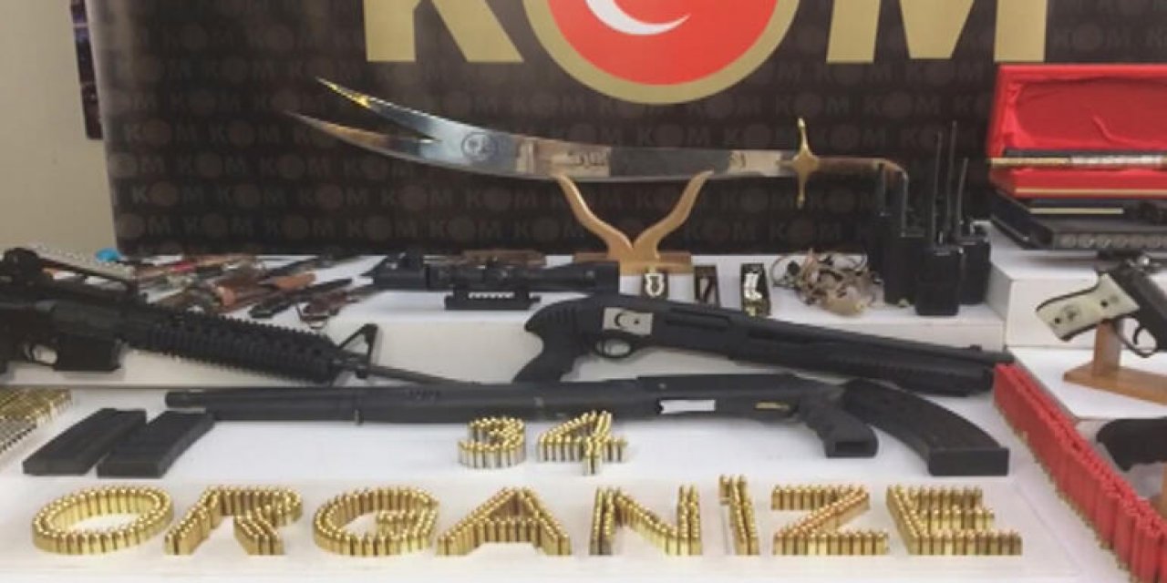 Cephanelik gibi! İşte Sedat Peker operasyonunda ele geçirilenler!