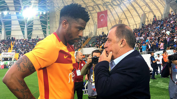 Galatasaray’da kriz büyümeye devam ediyor! Donk maçlara çıkmak istemiyor…