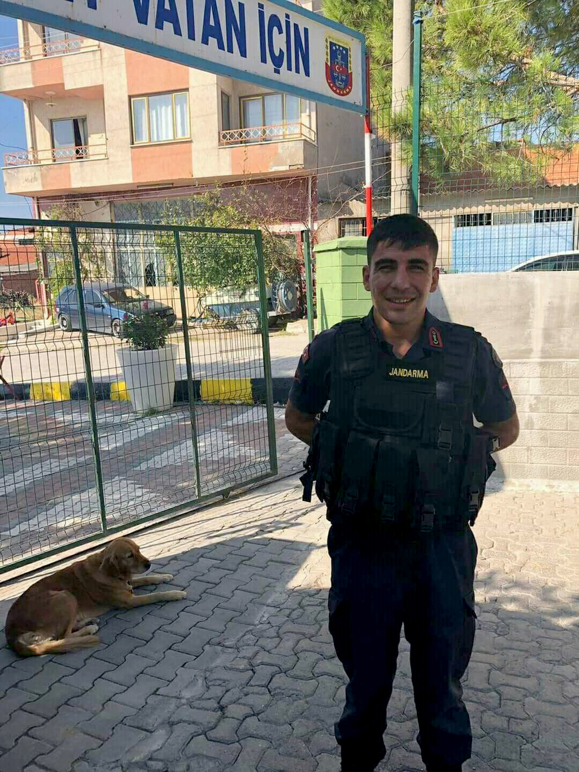 24 yaşındaki uzman çavuş intihar etti