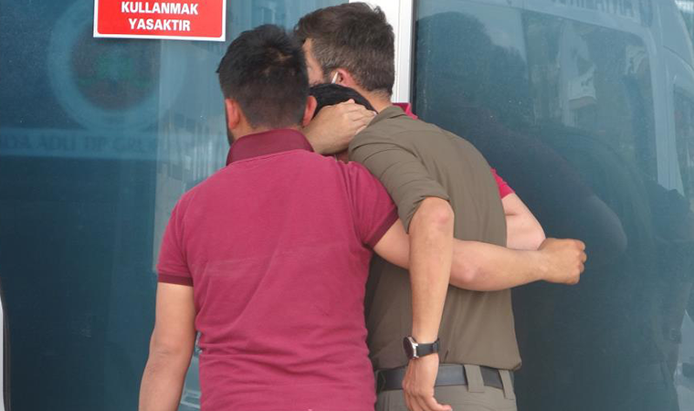 Kaybolduktan 17 gün sonra cesedi bulunmuştu... Kardeşinin cenazesini almaya gelen ağabeyin zor anları