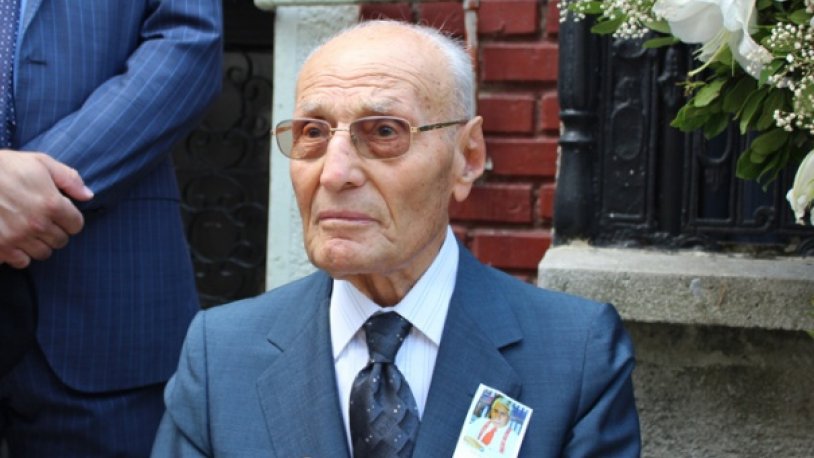 Bir süredir hastanede tedavi görüyordu... Eski Genelkurmay Başkanı'ndan acı haber