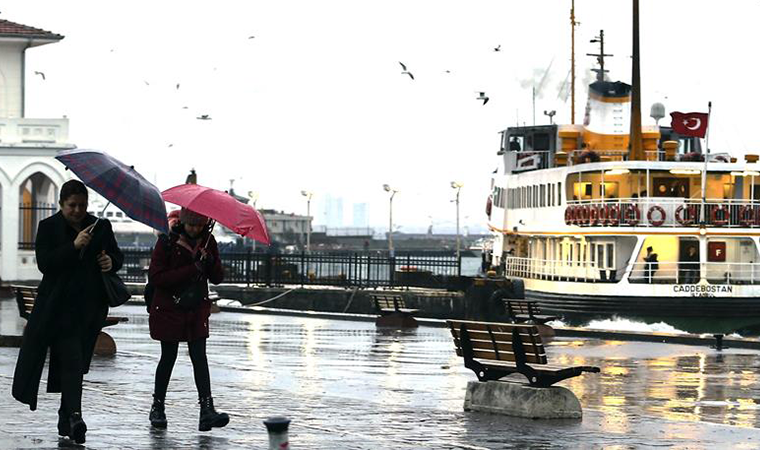İstanbul'a kritik uyarı! 'Çarşambaya kadar dışarı çıkmamakta fayda görüyorum'