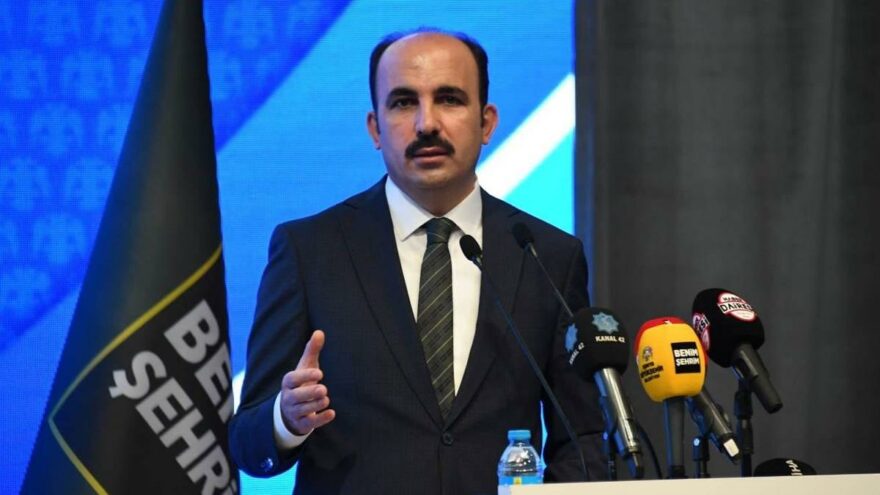 AKP’li başkan sosyal medyadan açıklama yaptı; onlarca esnaf sert tepki gösterdi! 'Biz niye görmedik?'