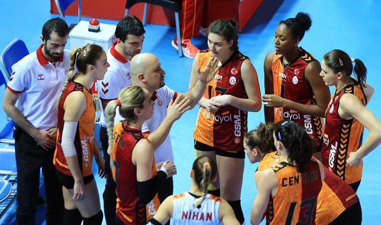 Tecrübeli isimler Galatasaray'a veda ediyor