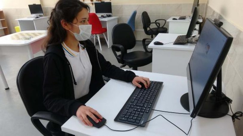 Lise öğrencisi Zehra Çetin, AB'nin yarışmasında Türkiye'yi temsil edecek