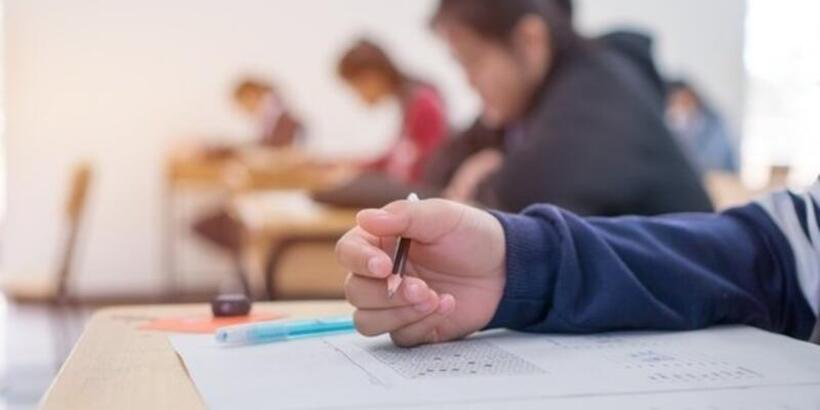 Milli Eğitim Bakanı Ziya Selçuk açıkladı! Lise sınavları ertelenecek mi?