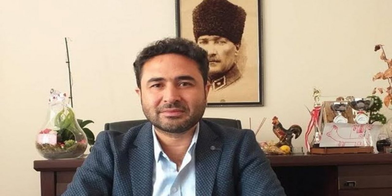 Nutuk'u yasaklamaya çalışmıştı... Görevden alınan o müdür hakkında çarpıcı gerçek ortaya çıktı! Bakın nasıl göreve gelmiş?