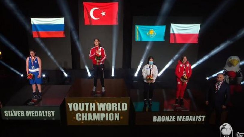 Milli boksörden gururlandıran haber! Dünya şampiyonu oldu