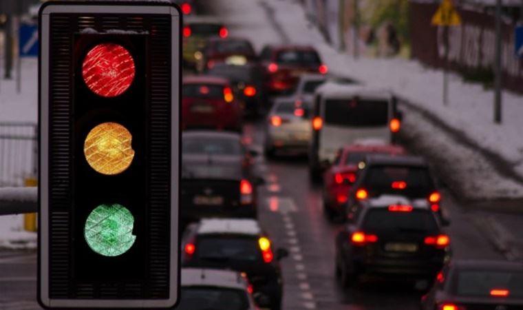 İngiliz Hükümeti'nden tatil hamlesi! Trafik ışığı sistemi kuruldu... Türkiye hangi listede?
