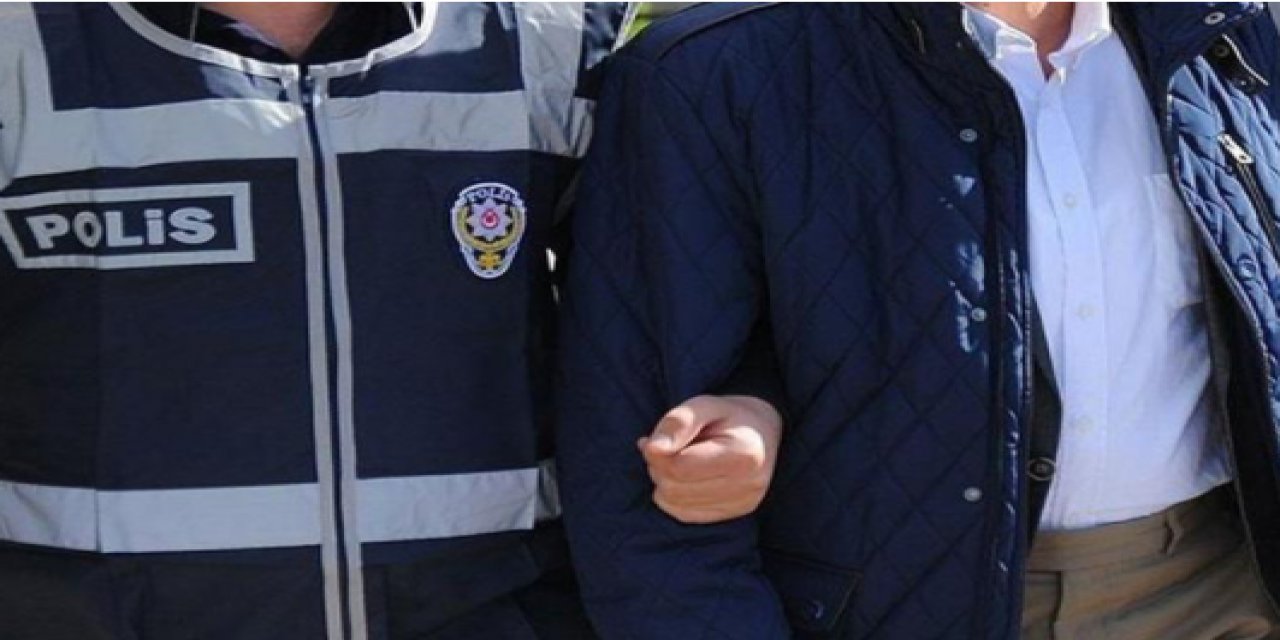 Berat Albayrak'a  “Çok sağlam bir arkadaş”  tavsiyesi ile kaymakam olmasını sağlamıştı... Yeni Bakan Mehmet Muş'un "kaymakamı"nın FETÖ'den açığa alındığı ortaya çıktı!
