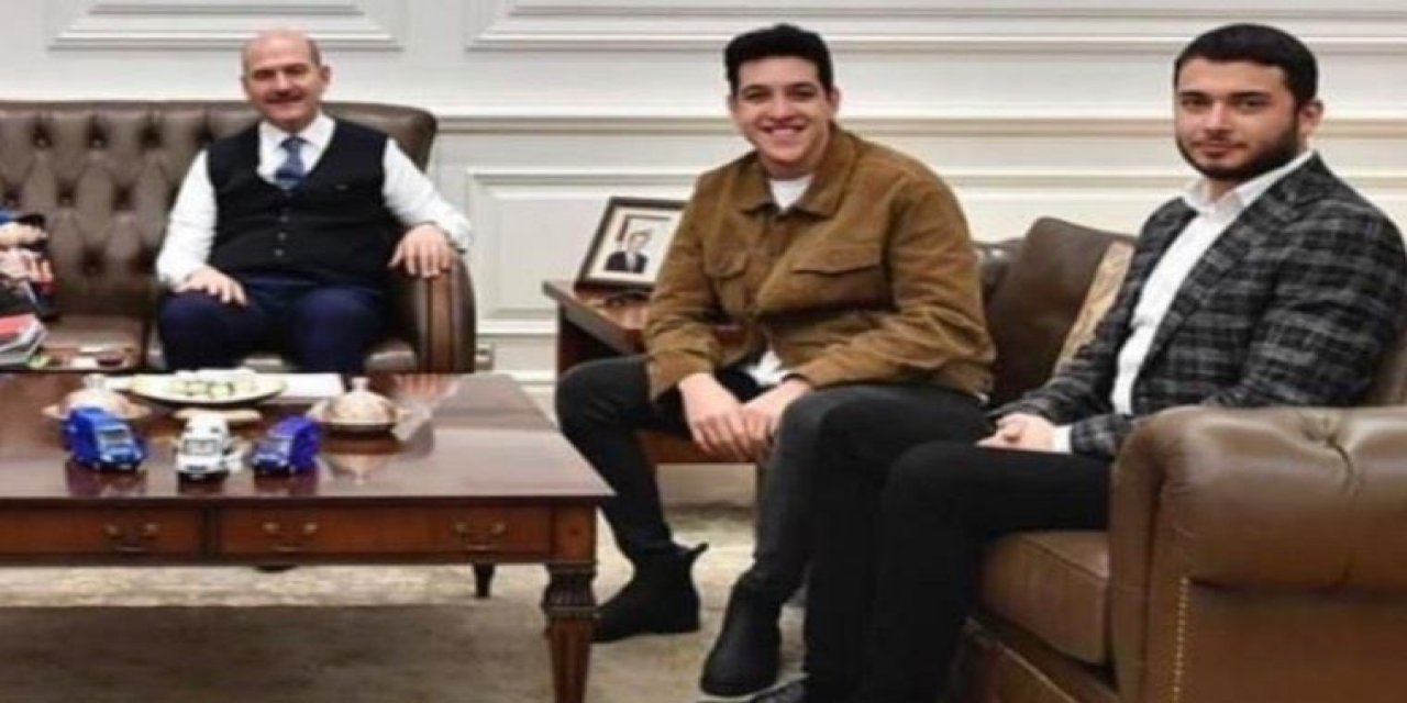 Bu fotoğrafın sırrı çözüldü... Süleyman Soylu "Tanımıyorum" demişti ama... Fotoğraftaki üçüncü kişi bakın kim çıktı?