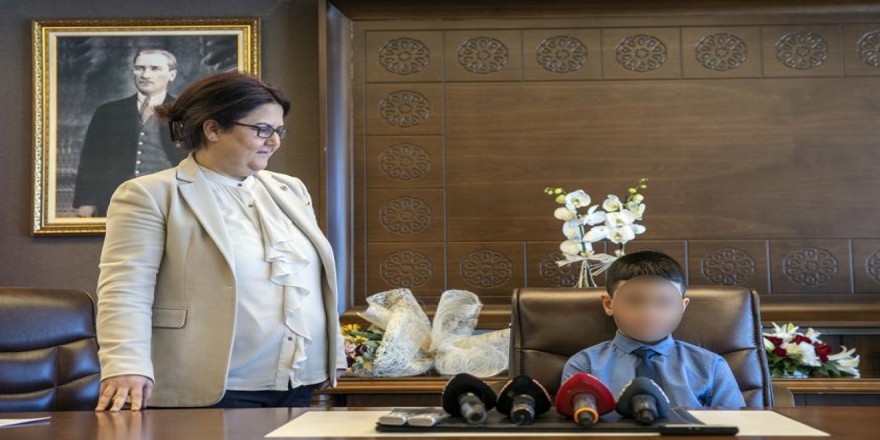 Yeni Bakan'ın 23 Nisan'daki sözleri tartışma yaratmıştı! Derya Yanık'a suç duyurusu!