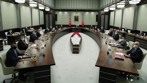 Türkiye'nin gözü kabine toplantısına çevrildi! Tam kapanma olacak mı?