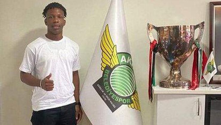 Akhisarspor'dan Martin Onyebueke açıklaması!