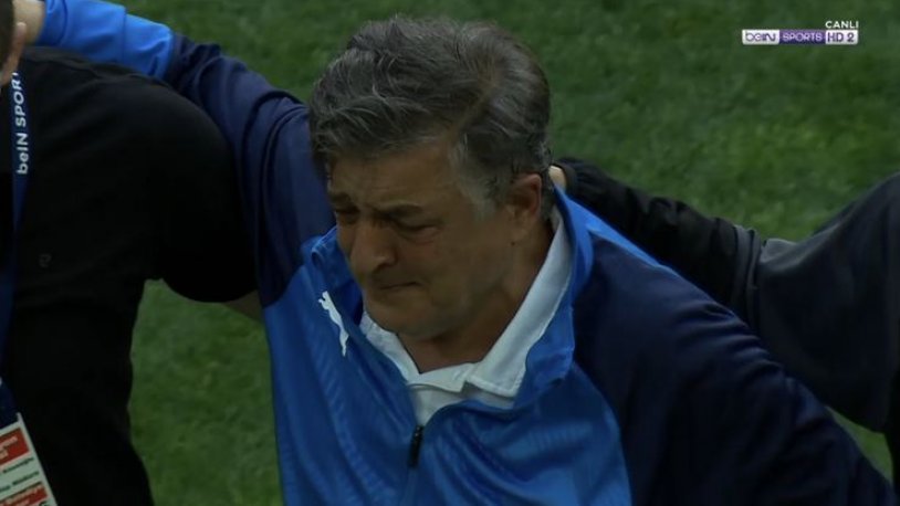 Yılmaz Vural gözyaşlarını tutamadı