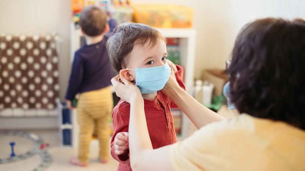 Çocukları koronavirüsten korumak için evde yapılması gerekenler