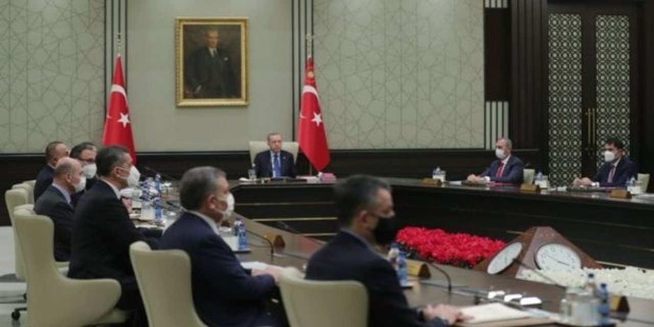 Tam kapanma gelecek mi? Kritik kabine toplantı bugün! İşte masadaki konunlar...