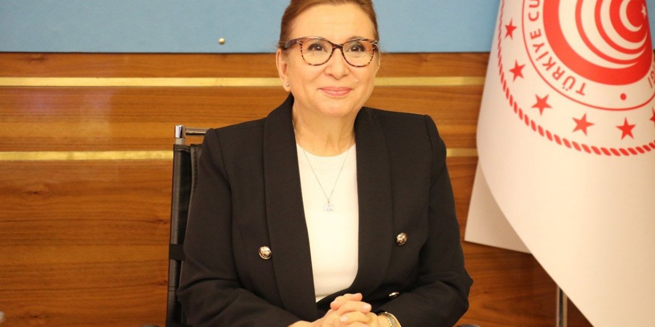 "Dezenfektan" skandalı hız kesmiyor...  Pekcan, dezenfektanı 2.5 katına bakanlığa satmış!