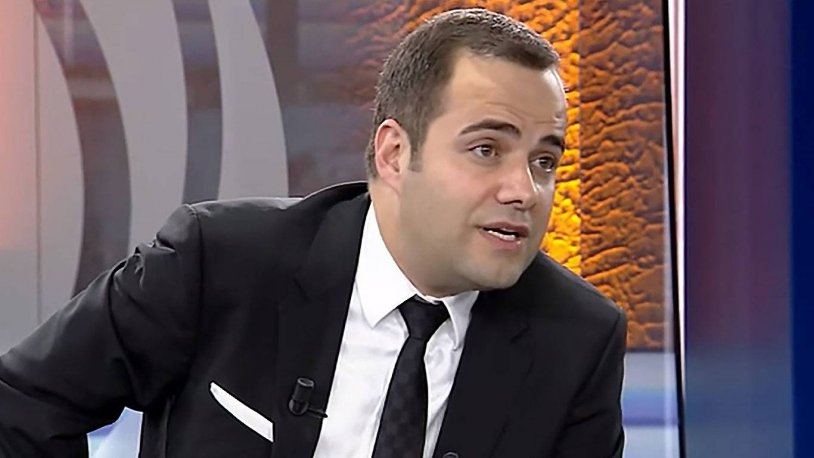 Özgür Demirtaş'tan Ayasofya'nın eski imamının 'iyi olmuş' paylaşımına sert tepki! 'Gerici, çağ dışı, utanılası!''