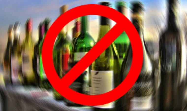 'Şeriatla mı yönetiyorsunuz ülkeyi?' Siyasetçiler ve sanatçılardan alkol yasağına tepki devam ediyor!